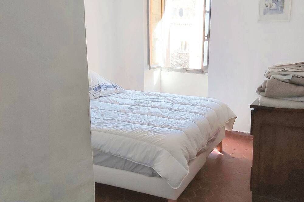 Ganze Wohnung, Homerez - Geräumige Wohnung in Algajola - 100 m² in Algajola, Calvi und Umgebung