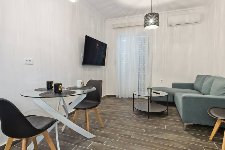 Gîte pour 4 personnes, avec balcon, animaux acceptés dans Karpathos - 2