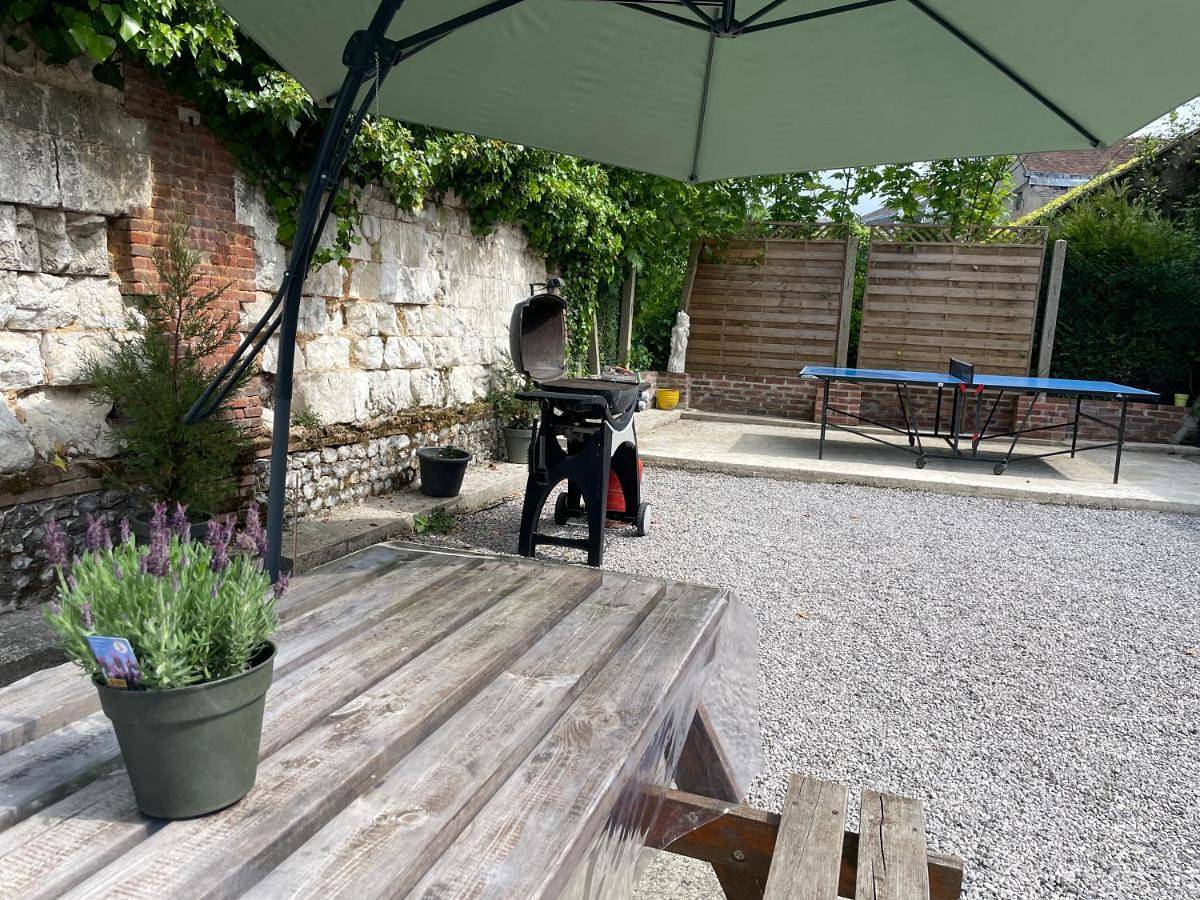 One-Bedroom House in Beauvais, Oise