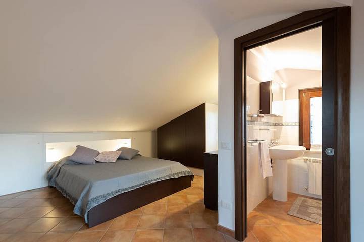 Elegante Villa con piscina privata  a Bracciano per una vacanza in totale relax in Bracciano, Lago di Bracciano