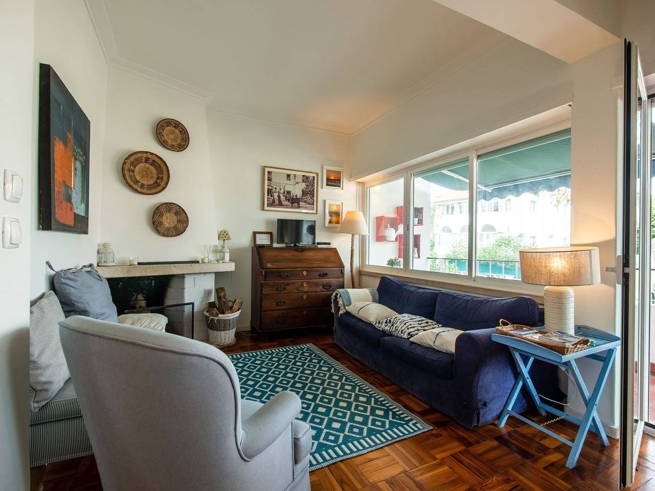 Apartamento entero, Neue, lichtdurchflutete Wohnung im Zentrum in Cascais e Estoril, Costa de Lisboa