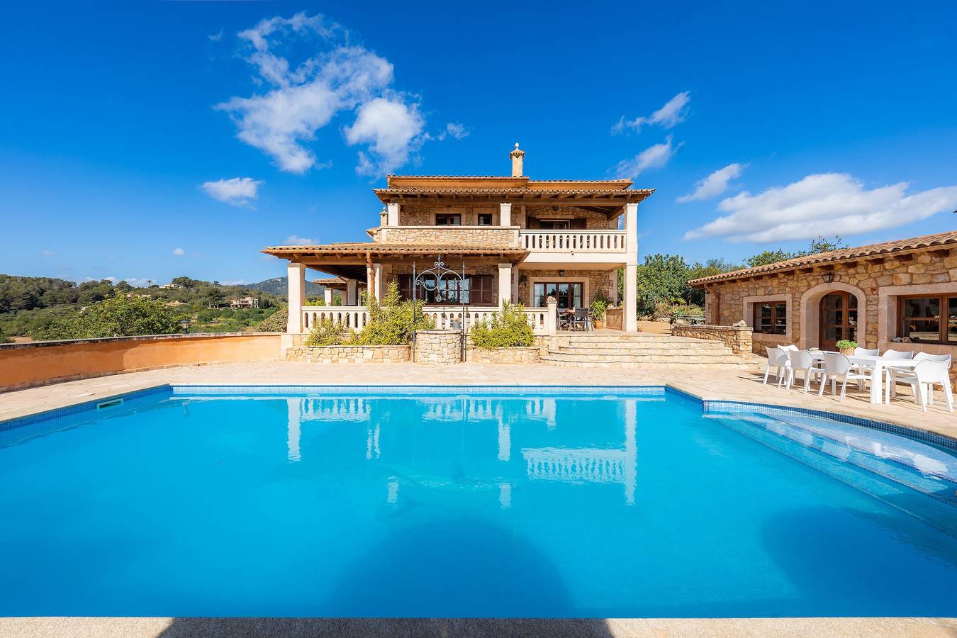 Casa de vacaciones Es Turó con vistas al mar, Wi-Fi, piscina y jardín in Felanitx, Mallorca Sur