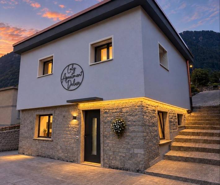 Ferienwohnung für 6 Personen, mit Terrasse und Garten sowie Ausblick in Airolo