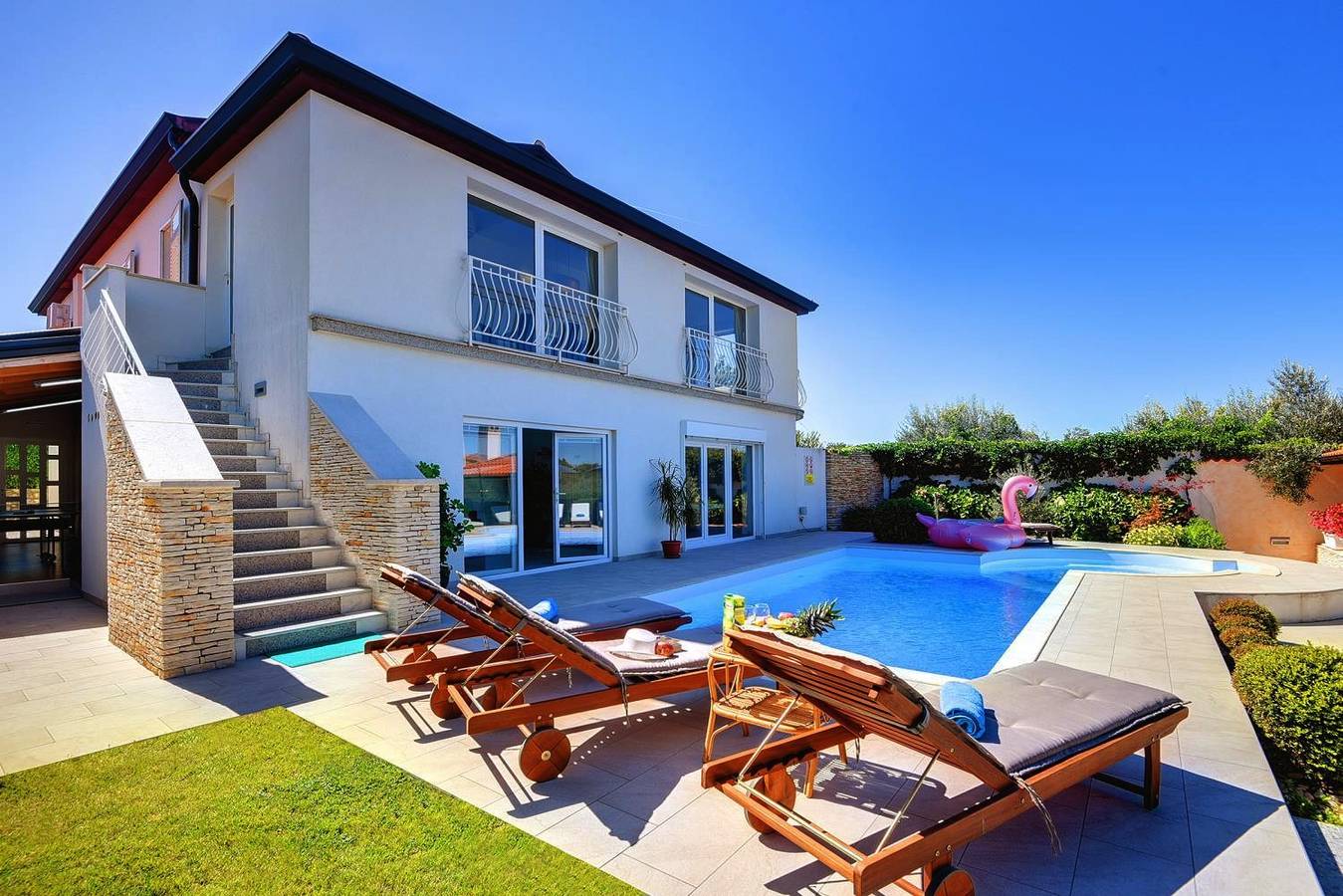 Romantische Villa mit Pooll, Sauna, Gym, Fahrräder, Ping-Pong, Bbq in Kanfanar, Zentralistrien