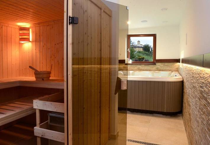 Gîte pour 2 personnes, avec sauna et jacuzzi à Zlín - 4