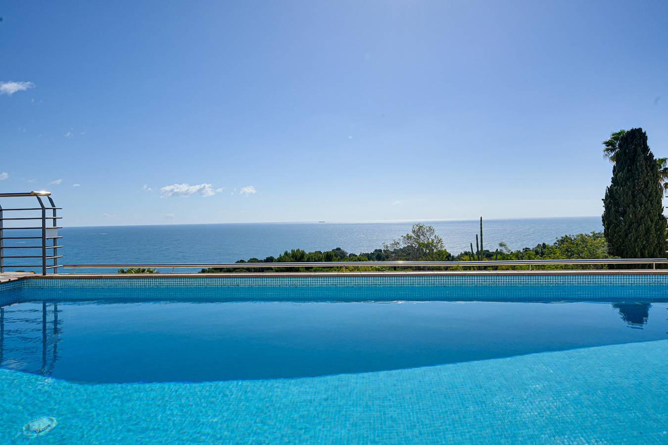 Villa Blue Bay in Blanes, Costa Brava