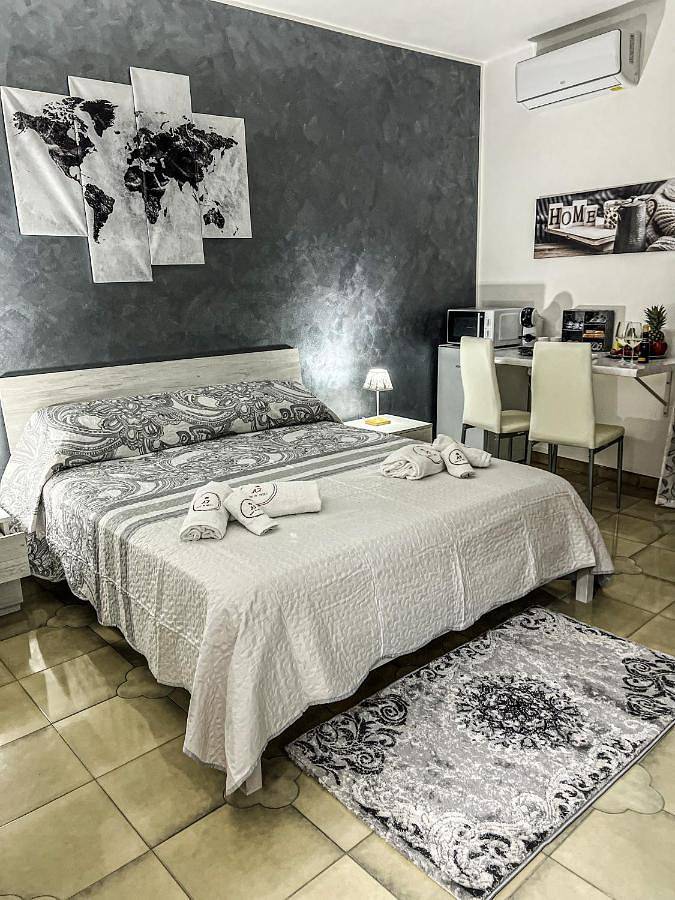 Room in Sicily in Partinico, Provincia di Palermo