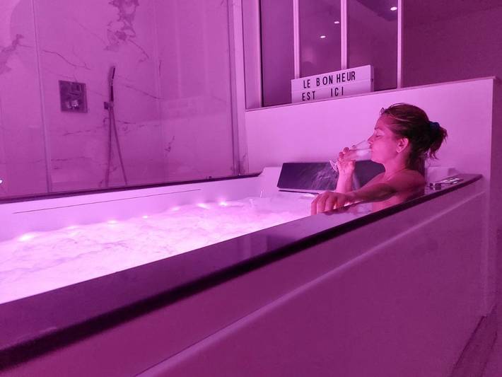 Appartement de vacances pour 2 personnes, avec jacuzzi et sauna à Angers