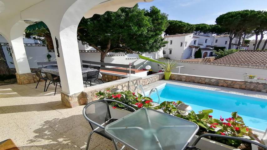 Ferienhaus für 6 Personen, mit Terrasse, mit Haustier an der Costa Brava
