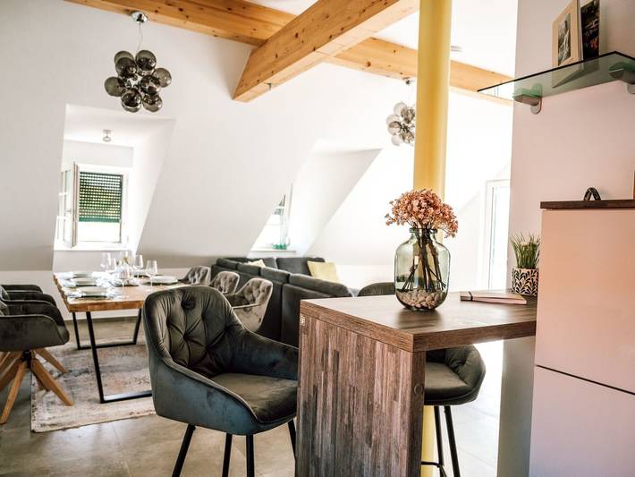 Ferienwohnung für 6 Personen, mit Balkon und Terrasse sowie Garten im Burgenland