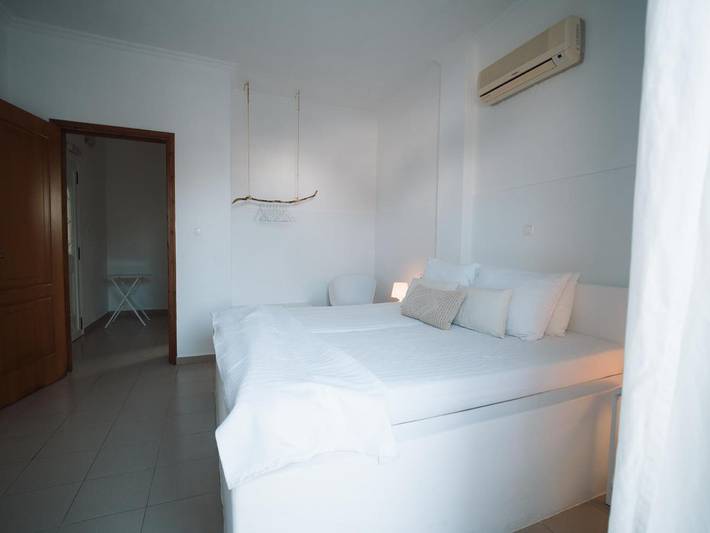 Maison d’hôte pour 2 personnes, avec jardin et balcon dans Syros - 2