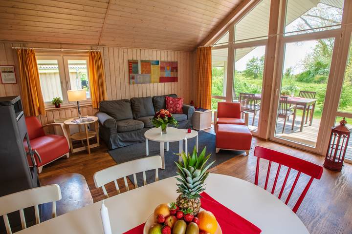 Strandhaus für 6 Personen, mit Terrasse und Garten, kinderfreundlich in Pelzerhaken - 2