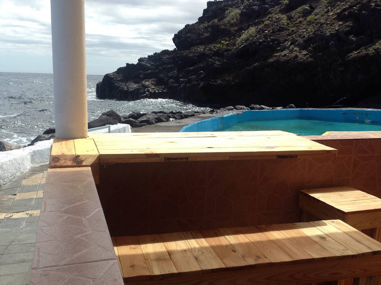 Vacation Home "Casa del mar, un lugar increíble" with Sea View, Terrace & Wi-Fi in Agache, Güímar