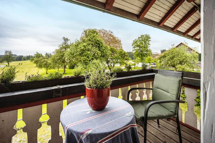 Ferienwohnung für 4 Personen, mit Balkon und Garten in Wangen im Allgäu