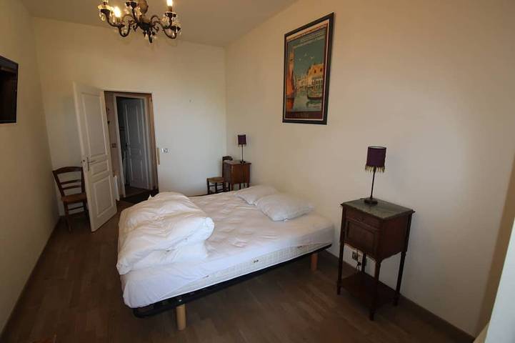 Apartamento entero, Cocon 1800, downtown in Font-Romeu-Odeillo-Via, Parque Natural Regional de los Pirineos Catalanes