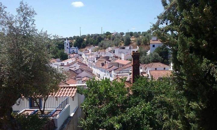 Chalet para 3 personas, con vistas además de piscina y jardín en Distrito de Évora - 2