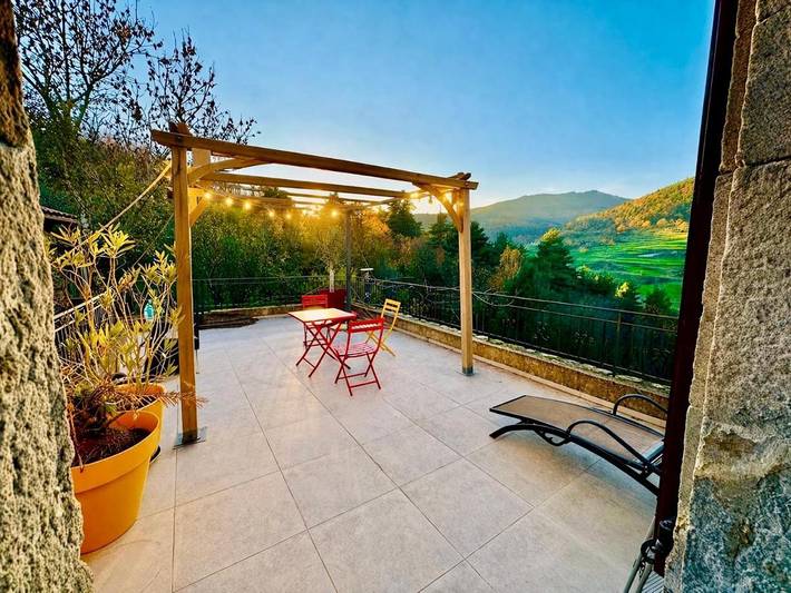 Location de vacances pour 10 personnes, avec jardin et vue à Saint-Prix