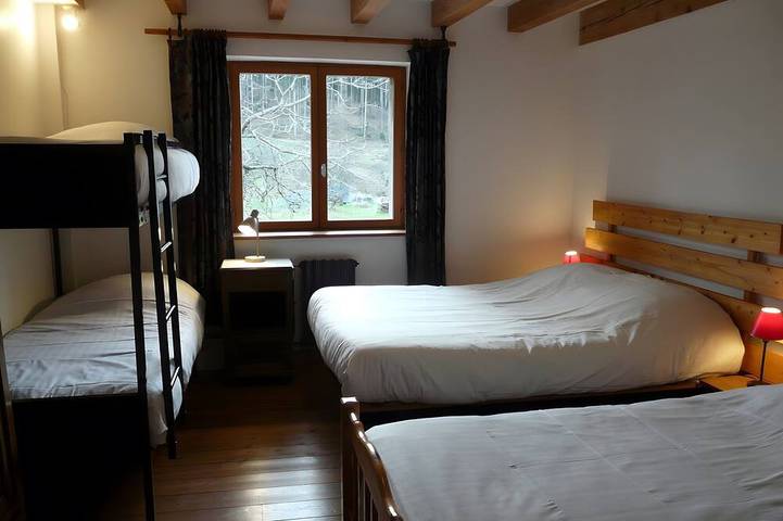 Gîte pour 25 personnes, avec jardin à Dommartin-lès-Remiremont - 3