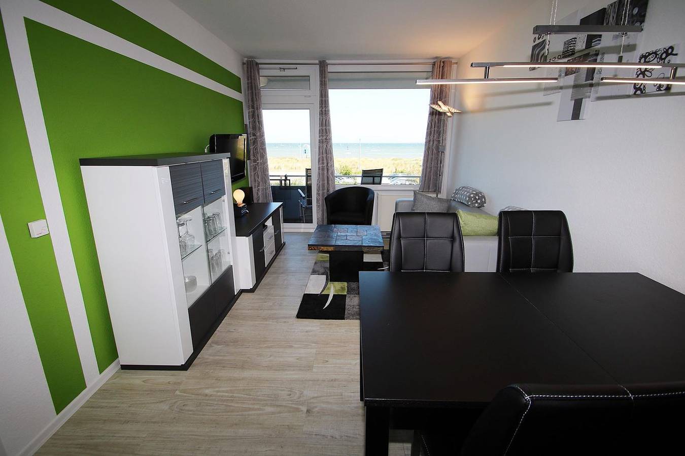 Apartamento entero, Sehr gepflegte Ferienwohnung für max. 4 Personen mit Ostseeblick. in Steinwarder, Heiligenhafen