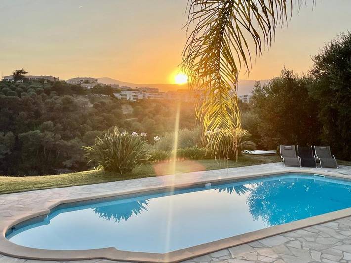 Ferienhaus mit Meerblick für 8 Personen, mit Pool und Garten sowie Ausblick in Nizza - 2