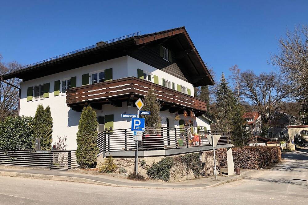 Ganze Wohnung, Ferienwohnung 300m vom Ammersee in Schondorf, Ammersee