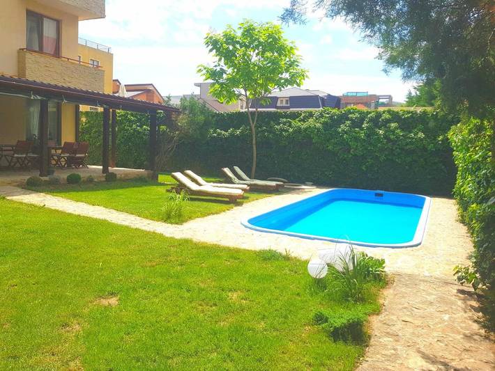 Maison d’hôte pour 4 personnes, avec piscine et jardin ainsi que balcon et vue dans Constanța - 3