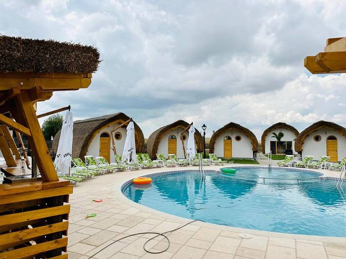 Bungalow für 2 Personen, mit Kinderpool und Pool sowie Garten, kinderfreundlich in Rumänien - 4