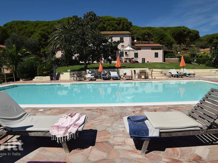 Ferienhaus für 6 Personen, mit Terrasse und Balkon/Terrasse auf Elba