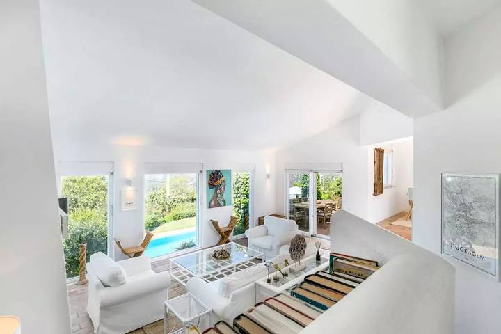 Location de vacances pour 8 personnes, avec piscine et jardin dans Boliqueime - 2