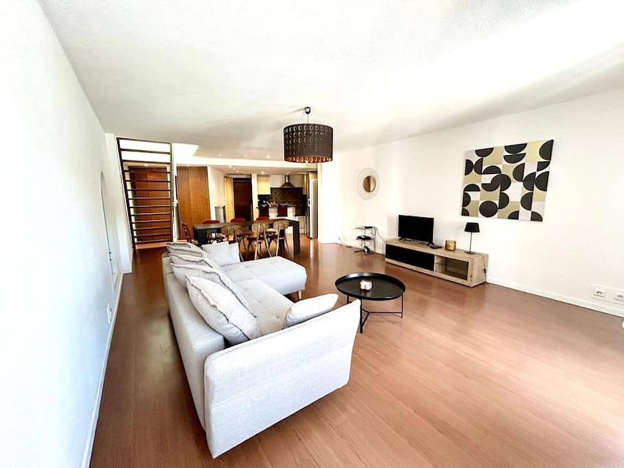 Appartement entier, Appartement Spacieux et Lumineux Proche Valence in Saint-Péray, Région de Tournon-sur-Rhône
