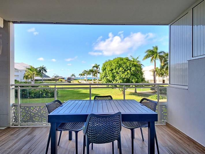 Studio pour 3 personnes, avec balcon dans Saint Martin