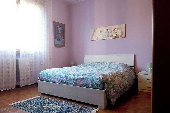 \"Da Celeste\" Very bright apartment in a single house surrounded by greenery in Montegaldella, Vicenza Province