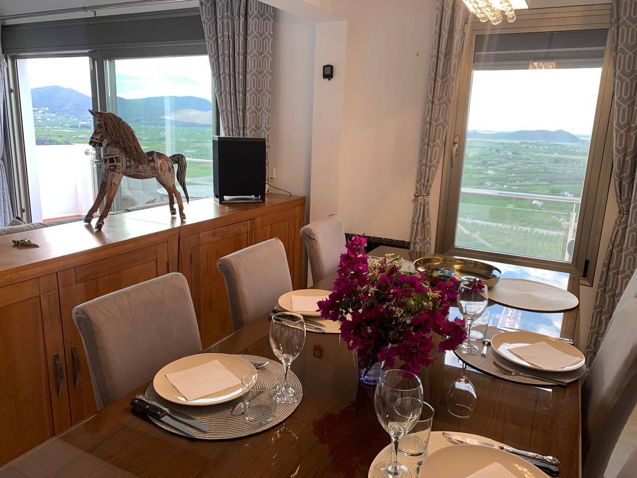Villa 'Jazmines' met Uitzicht op Zee, Wi-Fi en Airconditioning in Pego, Costa Blanca