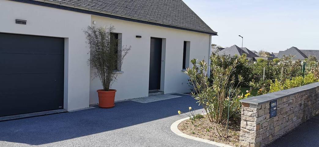 Gîte pour 4 personnes, avec jardin et terrasse à Étel - 2