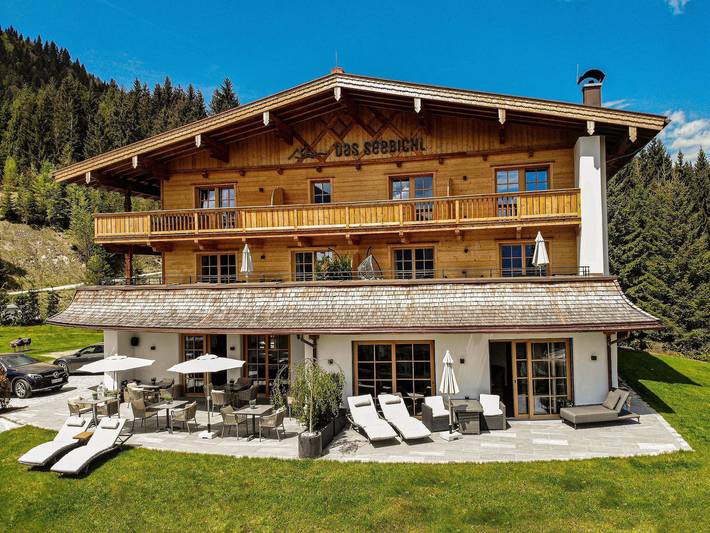 Hotel für 3 Personen, mit Seeblick und Garten sowie Balkon, kinderfreundlich in Achenkirch - 2