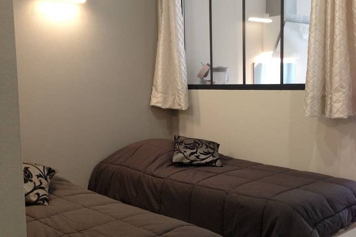 Gîte pour 4 personnes, avec terrasse dans Grand Port (Aix-les-Bains) - 3