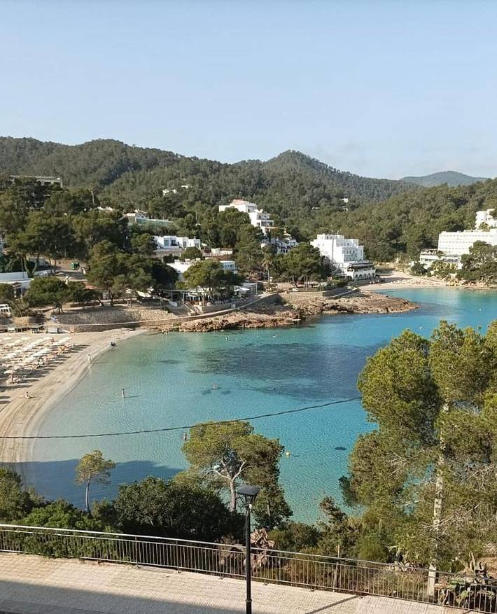 Gîte pour 4 personnes, avec vue ainsi que piscine et balcon dans Portinatx - 2