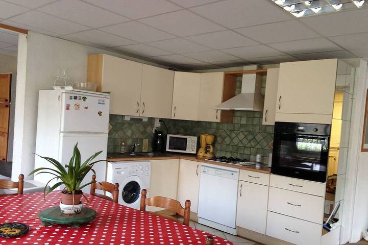 Gîte pour 5 personnes, avec jardin à Richardménil