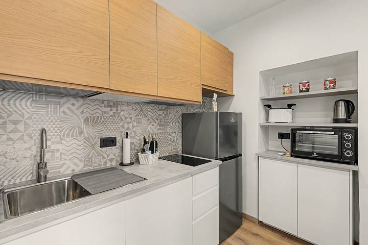 Apartamento inteiro, Apartamento 'Mimi' com Varanda, Wi-Fi e Ar Condicionado in Taggia (City), Taggia