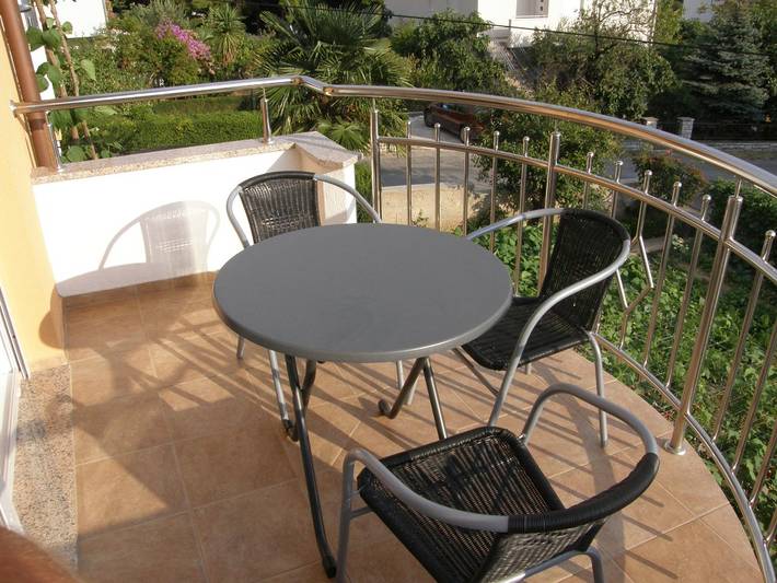 Gîte pour 5 personnes, avec balcon à Vodice - 3