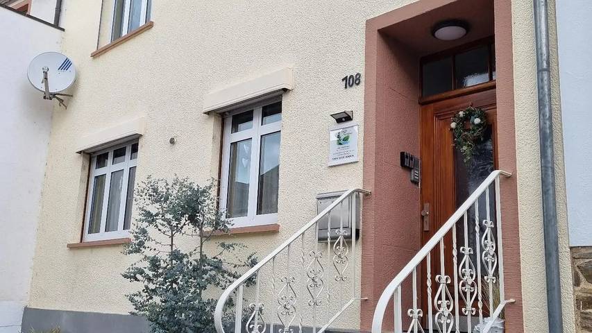 Ferienwohnung für 2 Personen, mit Terrasse in Zeltingen-Rachtig