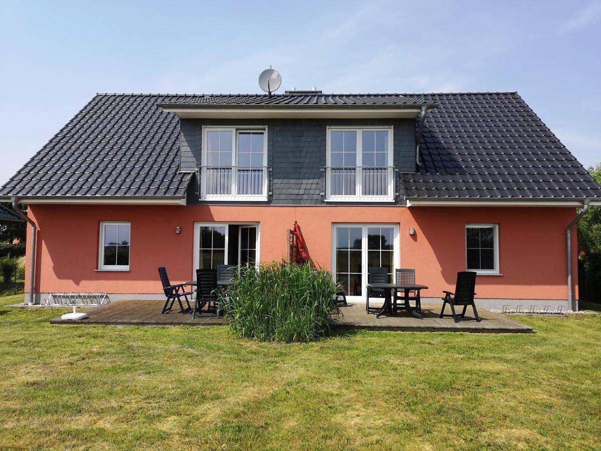 Ganze Wohnung, One-Bedroom Apartment in Bresewitz, Pruchten