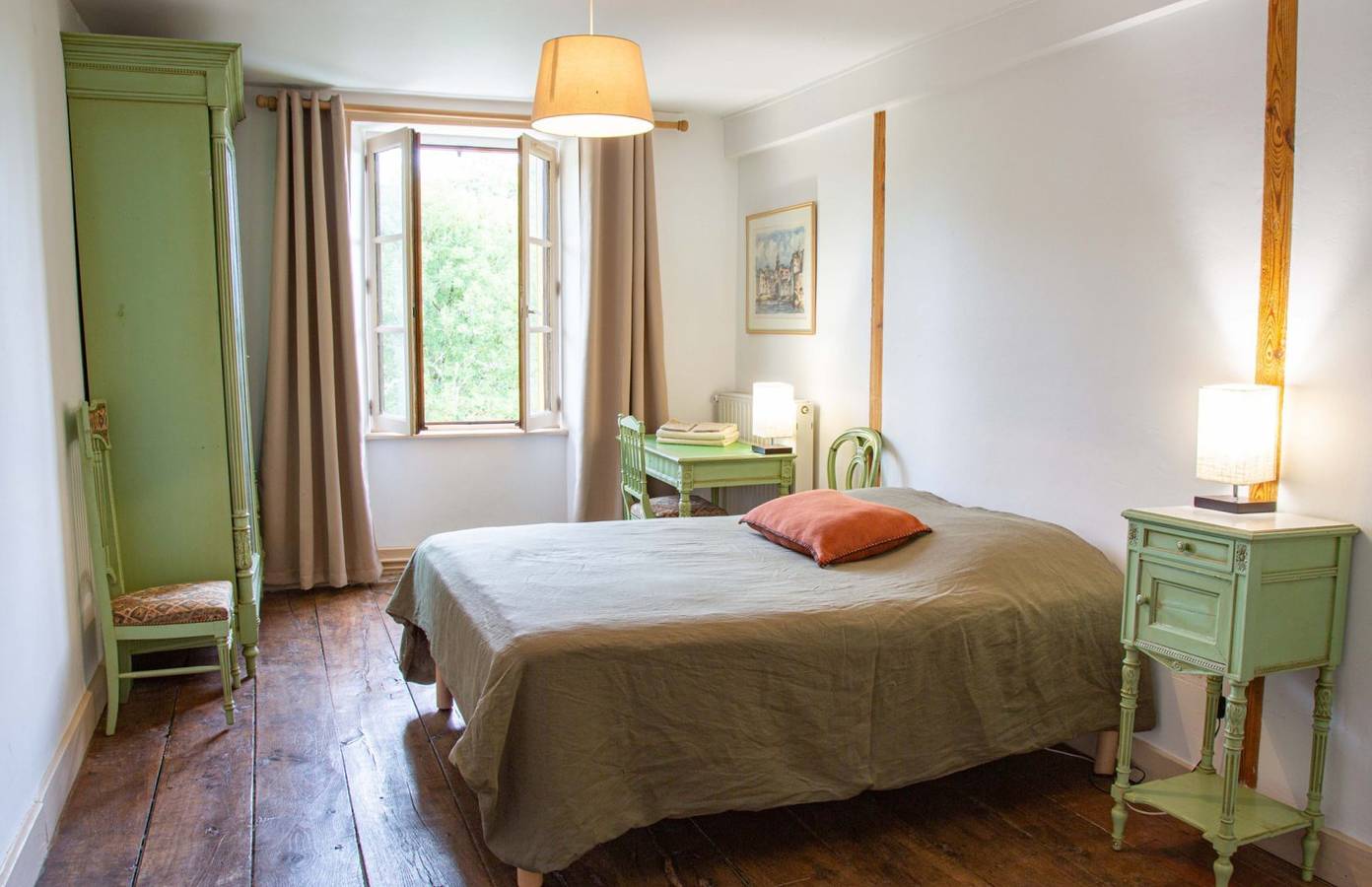 Les Soleils - Chambre familiale in Mérinchal, Région d'Aubussargues