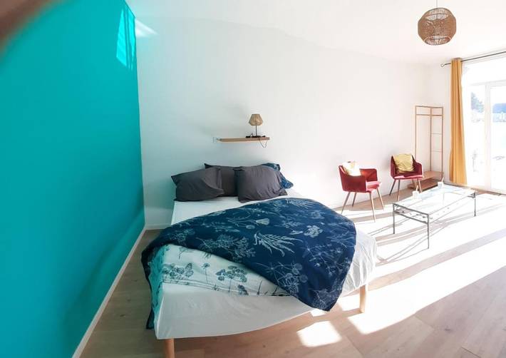Gîte pour 2 personnes, avec Terrasse et Vue à Odos - 2