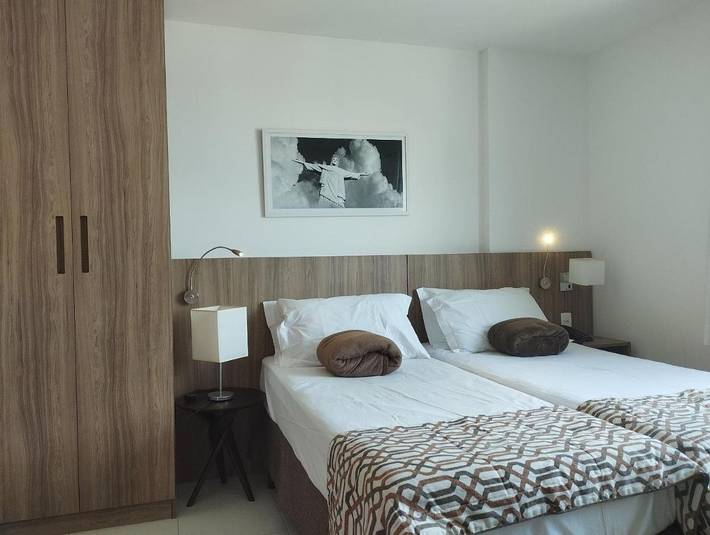 Casas e apartamentos de temporada para 3 pessoas, com piscina e terraço e ainda jacuzzi and sauna em Campos dos Goytacazes