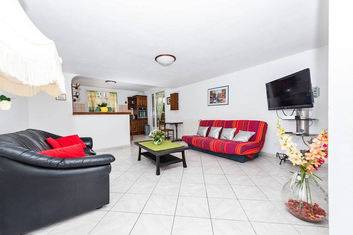 Rez-de-villa T4, 85 m², piscine, 4 km de Cassis in Carnoux-en-Provence, Région de Marseille