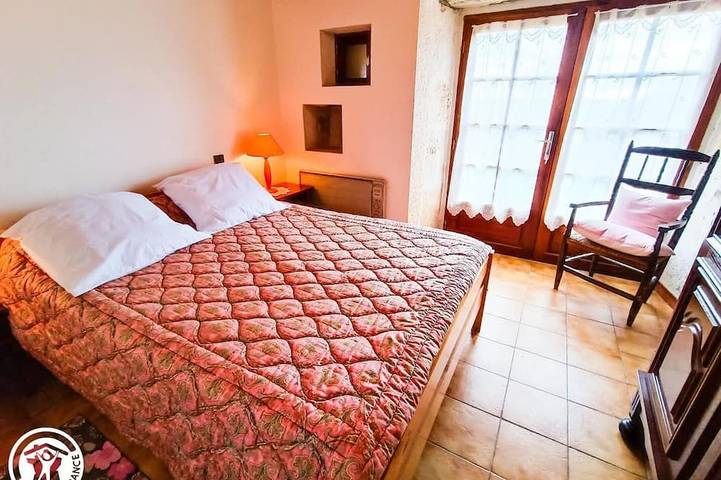 Location de vacances pour 4 personnes, avec jardin à Lalbenque - 2