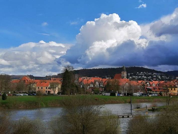 Ferienwohnung für 2 Personen, mit Ausblick und Garten sowie Balkon, kinderfreundlich in Hann. Münden - 4