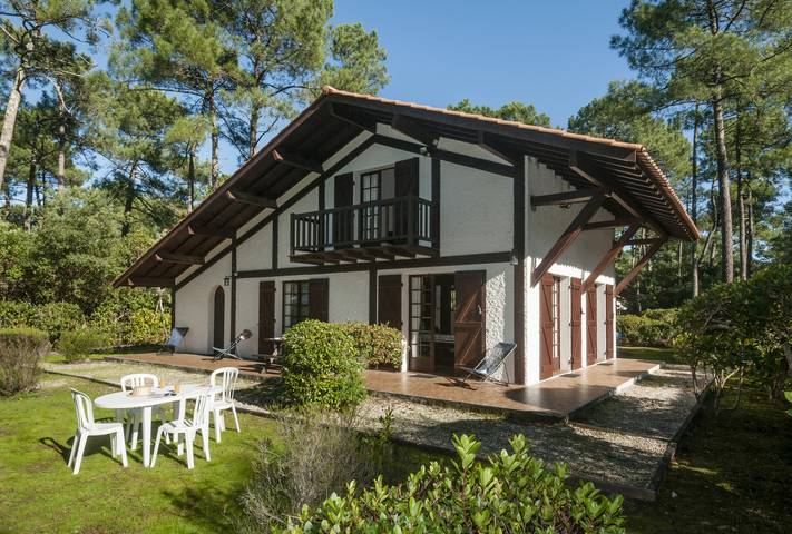 Location de vacances pour 7 personnes, avec terrasse dans Lac de Lacanau - 2