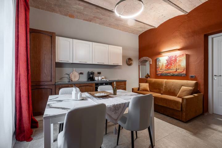 Hel lejlighed, Apartment 'Il Rifugio Illuminato - Morellino' with Shared Garden, Wi-Fi and Air Conditioning in Semproniano, Grosseto Provinsen